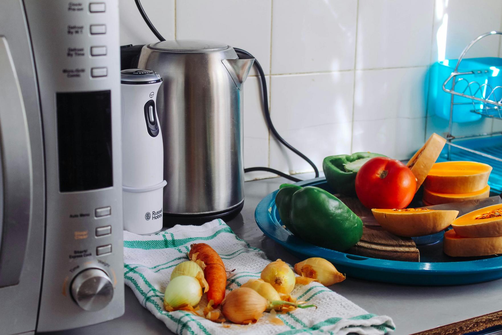 Melhores micro-ondas para restaurantes: guia completo e opções com alto custo-benefício para cozinha comercial