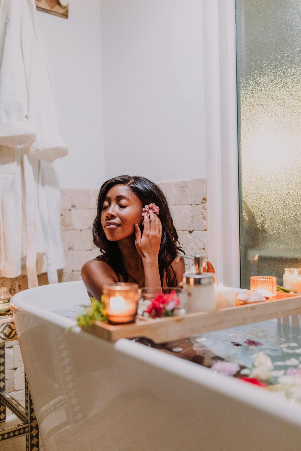Impacto da Estética na Autoestima e Saúde Mental: Dicas para Melhorar sua Autoimagem e Bem-Estar