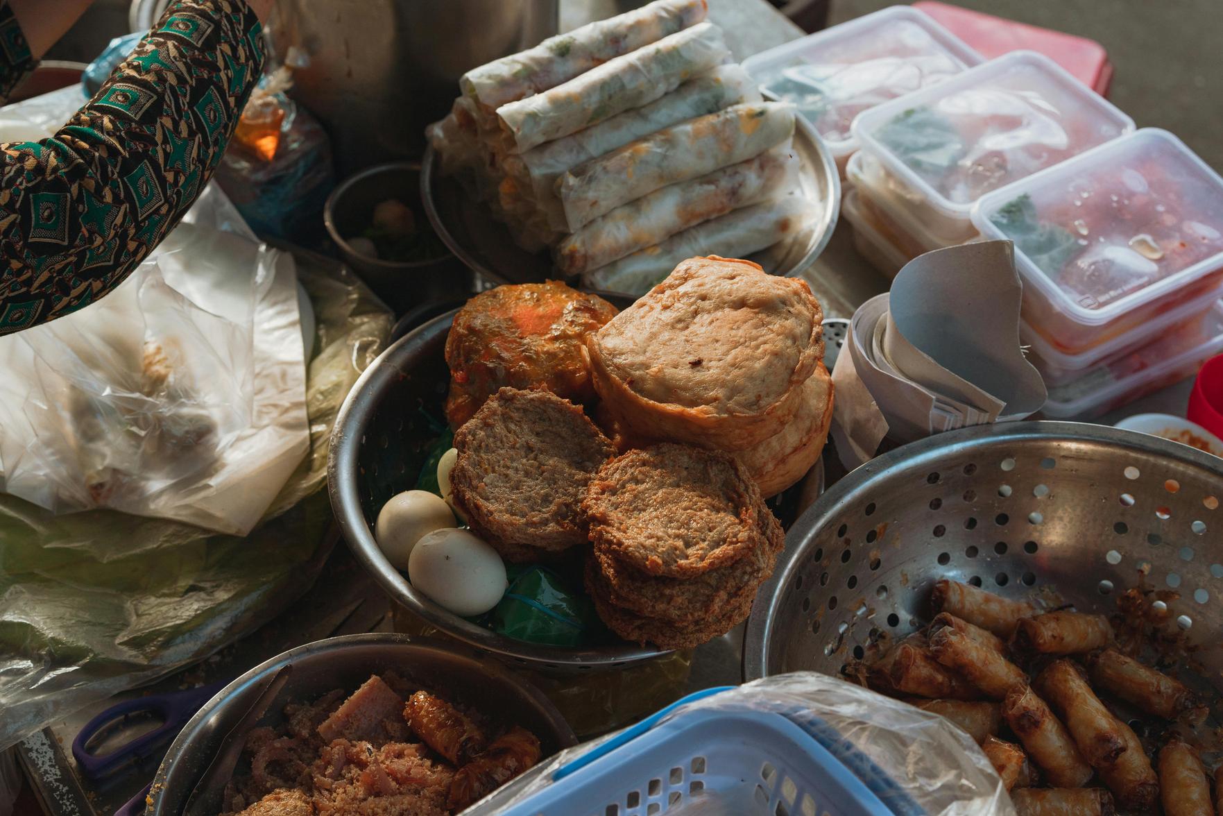 Como Economizar em Alimentação Durante Viagens: Dicas Práticas para Aumentar seu Orçamento de Viagem